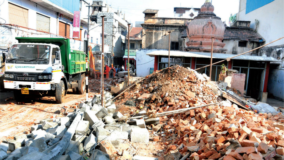Illegal compound demolished by MCC
