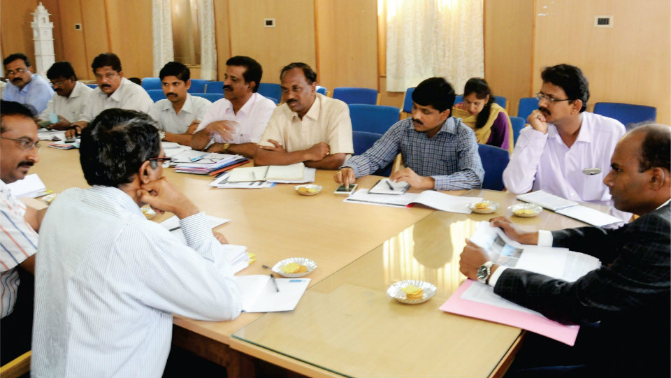 DC holds review meeting on Solid Waste Management