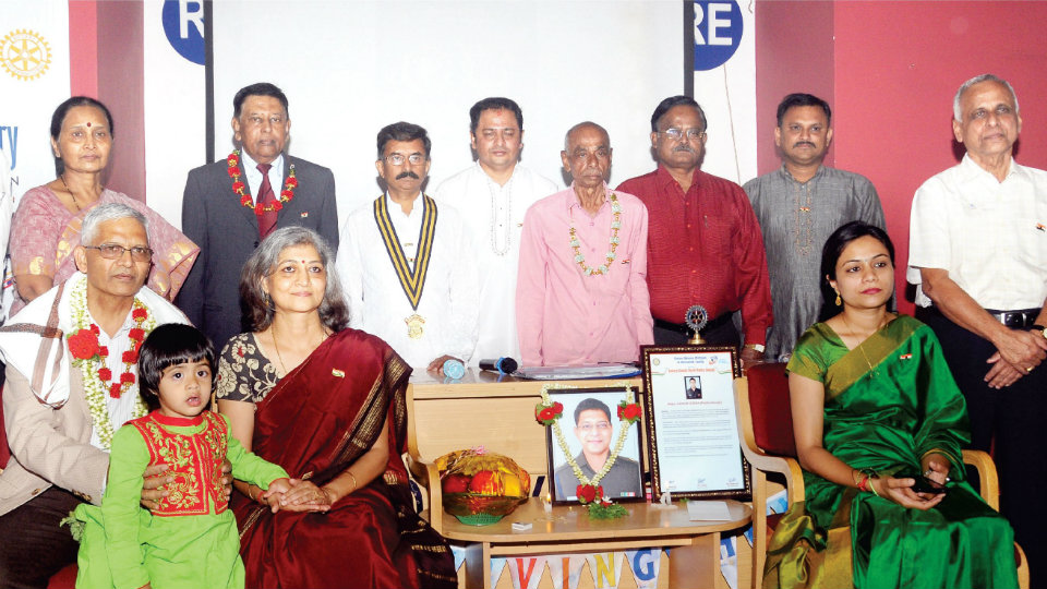 ‘Rotary Sainik Desh Rathna Award’ presented
