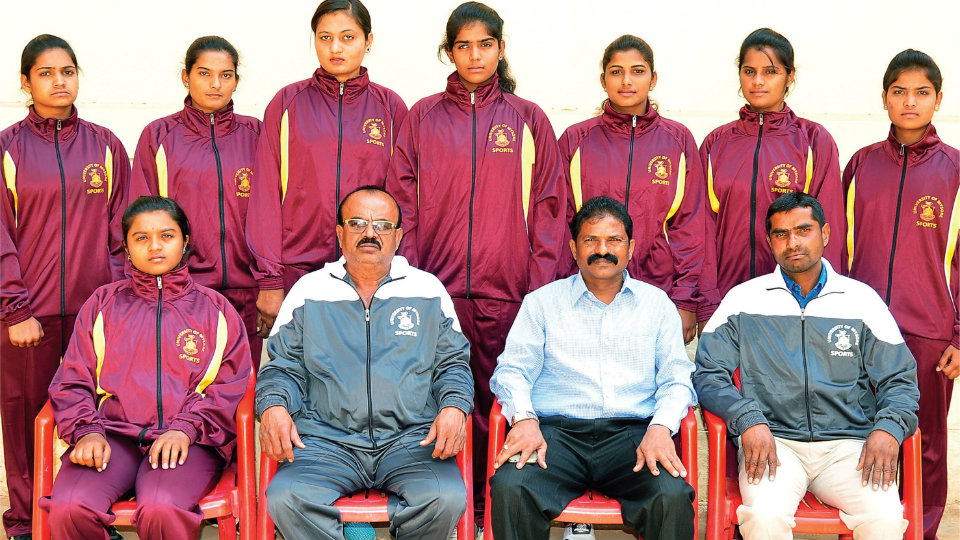 Women wrestlers of Mysore Varsity