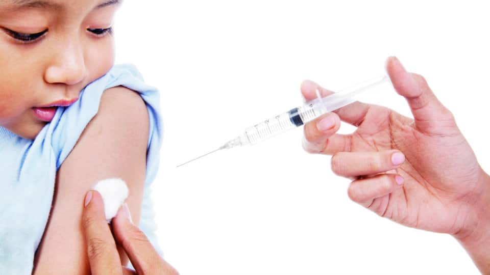 Hundreds of children immunised against Measles-Rubella