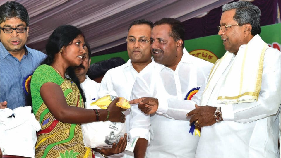 2-kg more rice for ‘Anna Bhagya’ beneficiaries