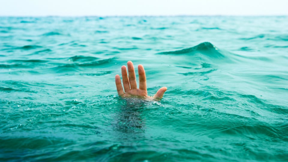 Hassan student  drowns in Cauvery River