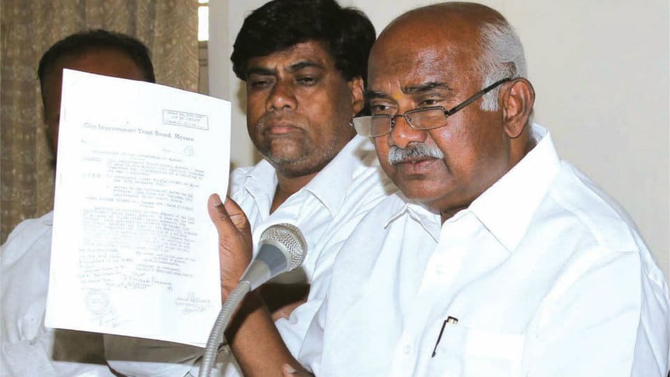 Vishwanath flays abrupt removal of Mysuru City Congress Chief