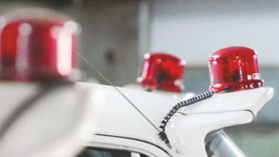 Beacon Ban: PM Narendra Modi bans use of red beacon by VIPs from May 1
