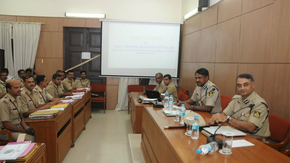 DG&IGP conducts review meeting in city