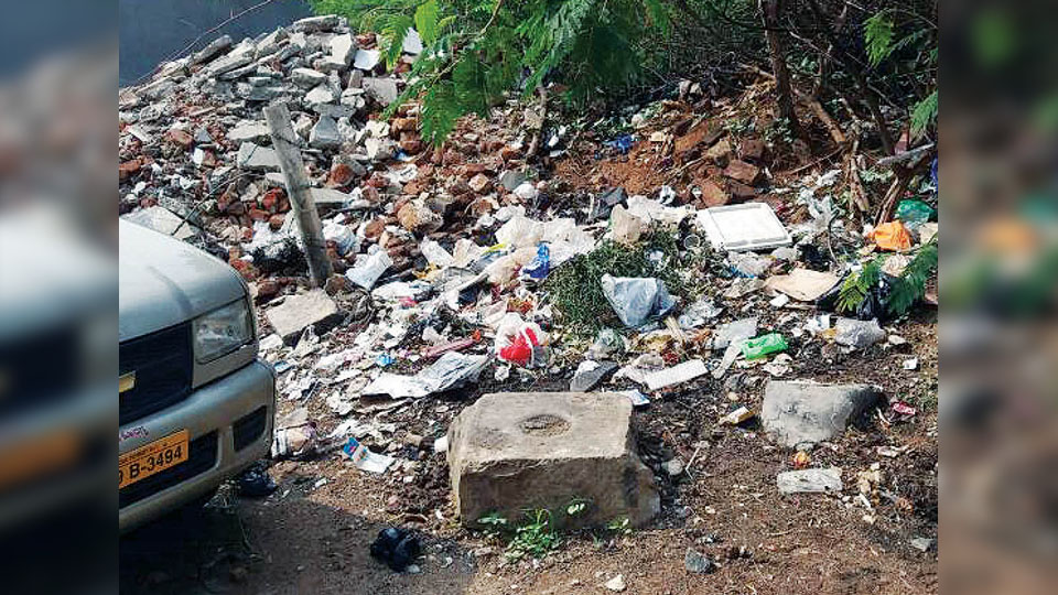 Garbage on 2nd Cross near Sadvidya School needs to be cleared