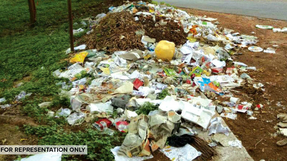 Clear garbage from footpaths