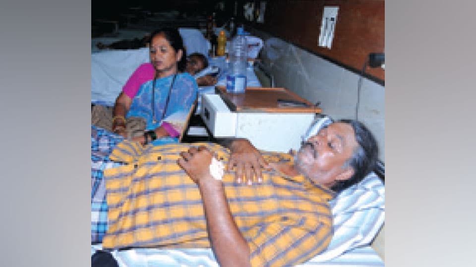 Nomad couple gets BPL card:Doctors perform angioplasty on Hindar Raj