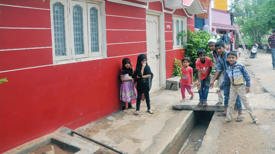 Overflowing drain kills toddler in city