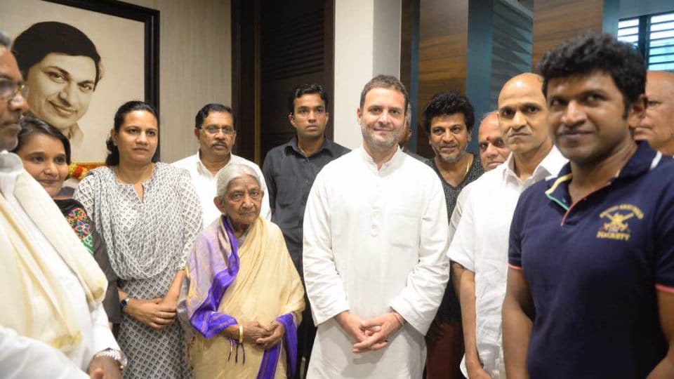 Rahul Gandhi visits Parvathamma Rajkumar’s residence
