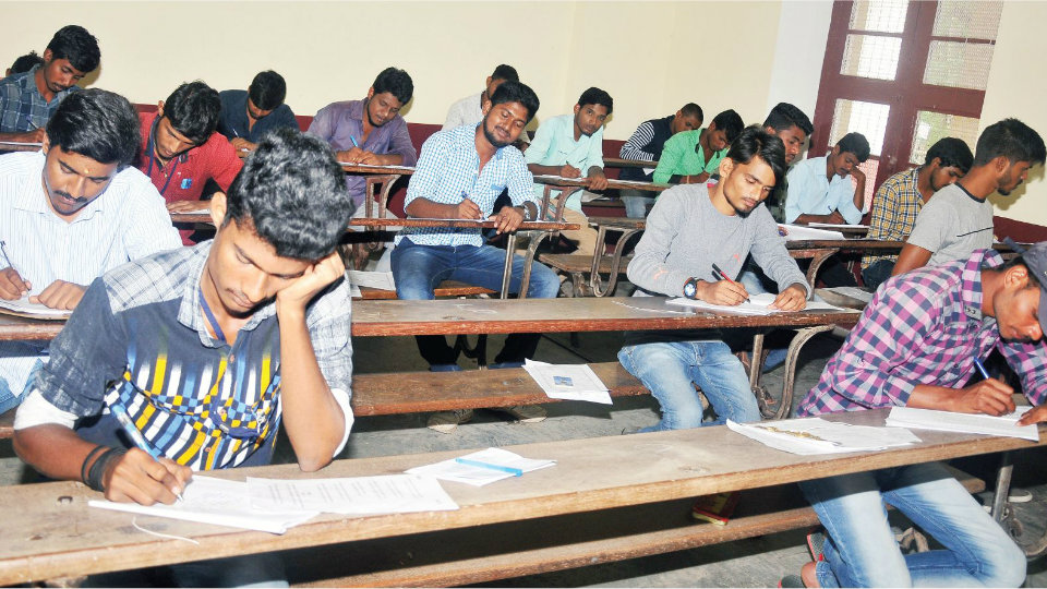 Siddu’s Samavesha disturbs students writing exams