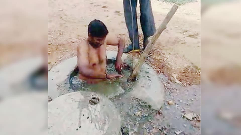 Manual scavenging: FIR against Panchayat President, PDO