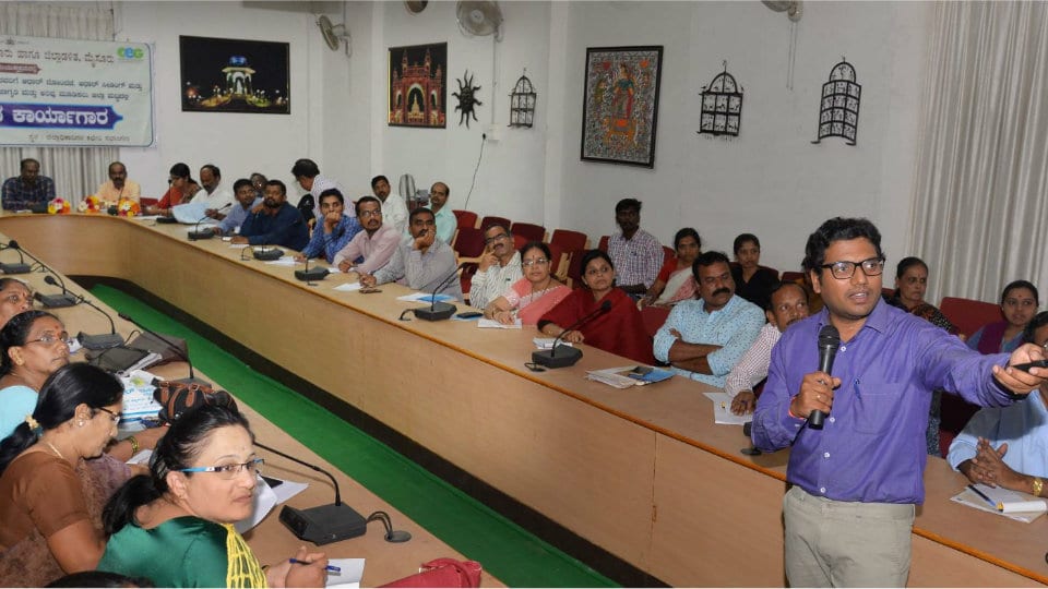 Workshop on Aadhaar for district officials held in city