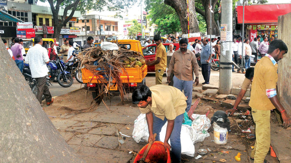 MCC evicts petty shops