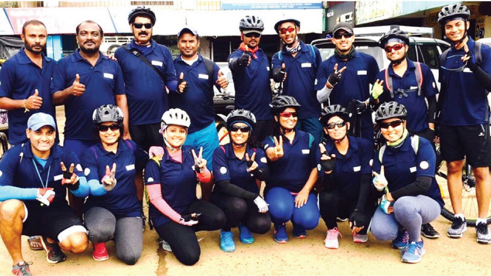 Cyclists go on expedition to create awareness on pollution