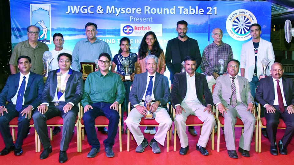 Winners of Round Table India Open Golf Tournament- 2017