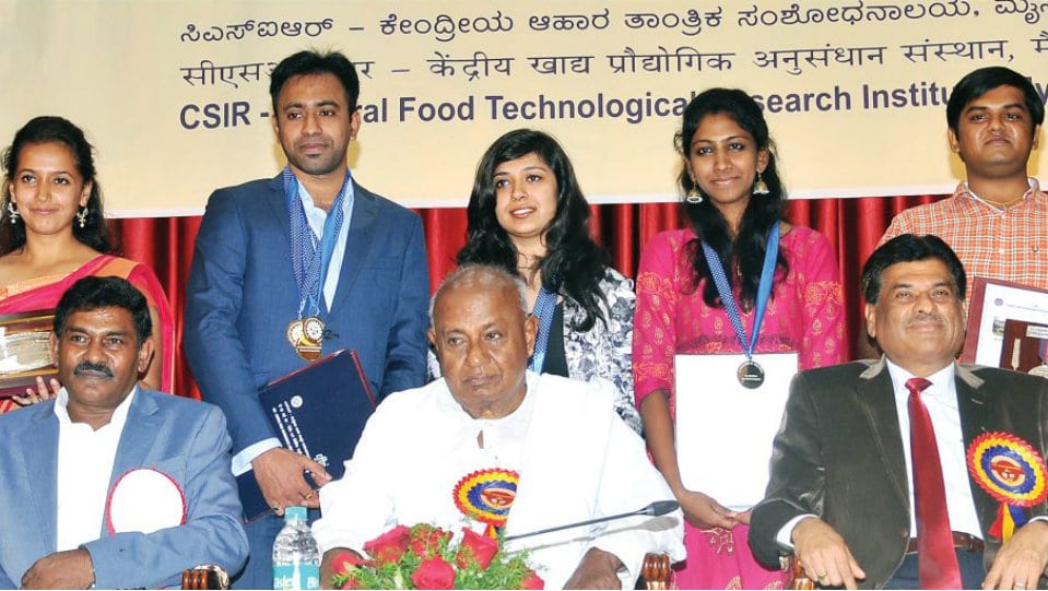 H.D. Deve Gowda calls upon scientists to come out with drought-resistant crop varieties