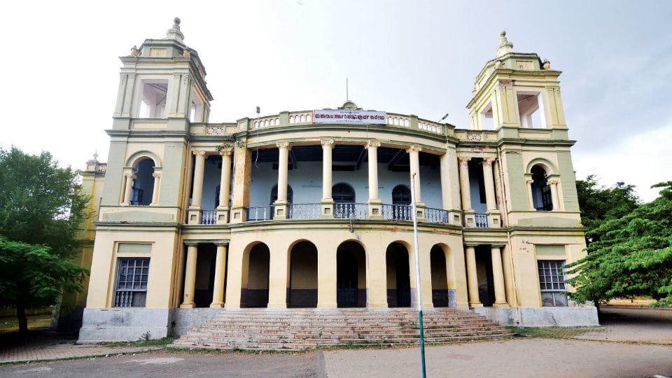 184-year-old Maharaja’s PU College in run-down condition