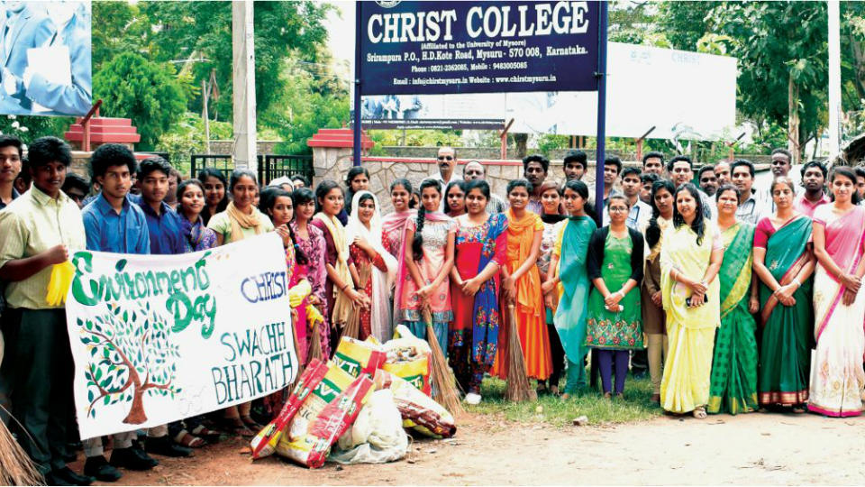 Students take Swachh Bharat Abhiyan beyond classrooms