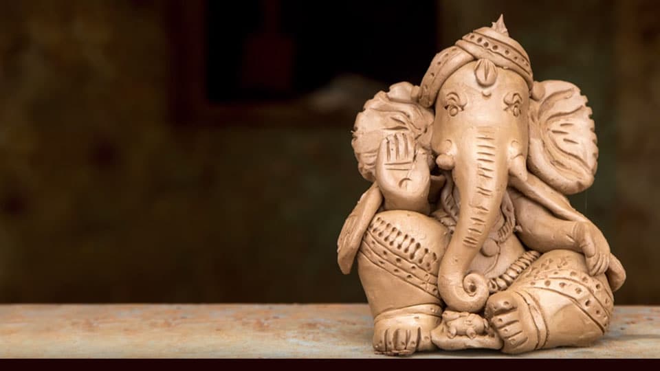MCC appeals citizens to go for eco-friendly idols