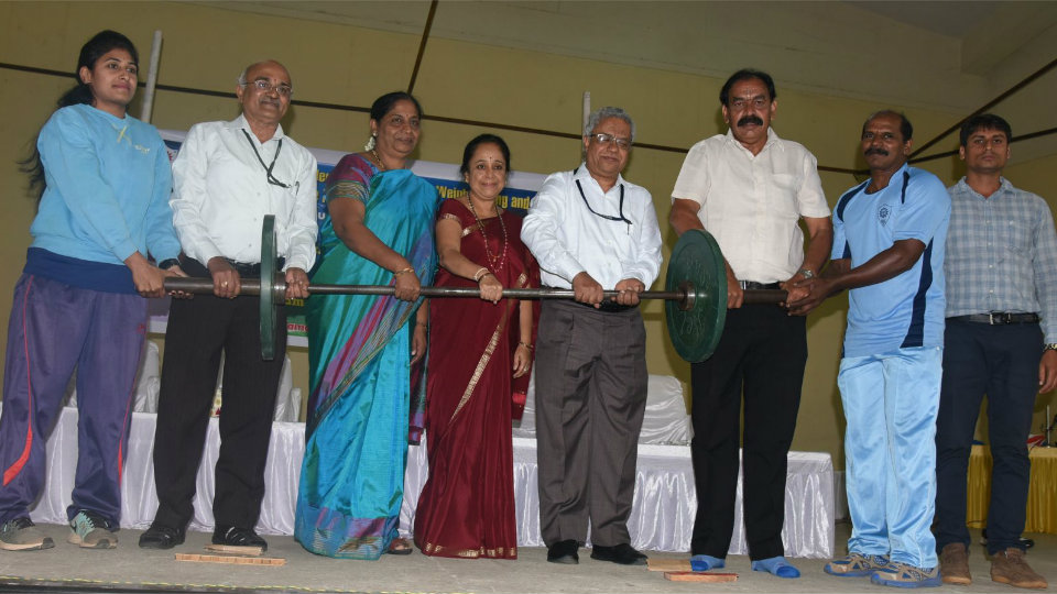 NIE hosts Inter-Collegiate Weight-lifting and Best Physique Championship