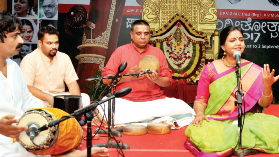 Dr. Pantula Rama performs at 8th Cross Ganesha Pandal