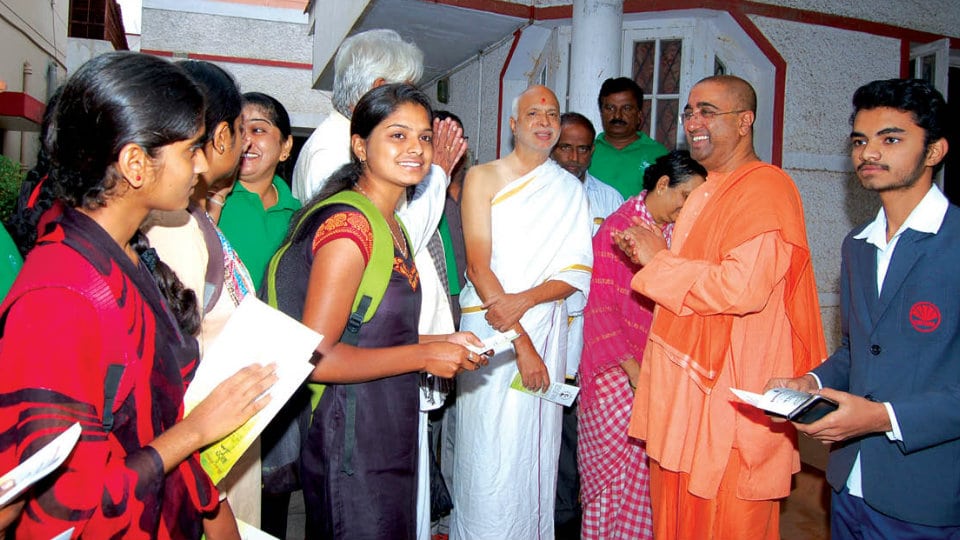 College students join Ramakrishna Ashrama’s cleanliness campaign