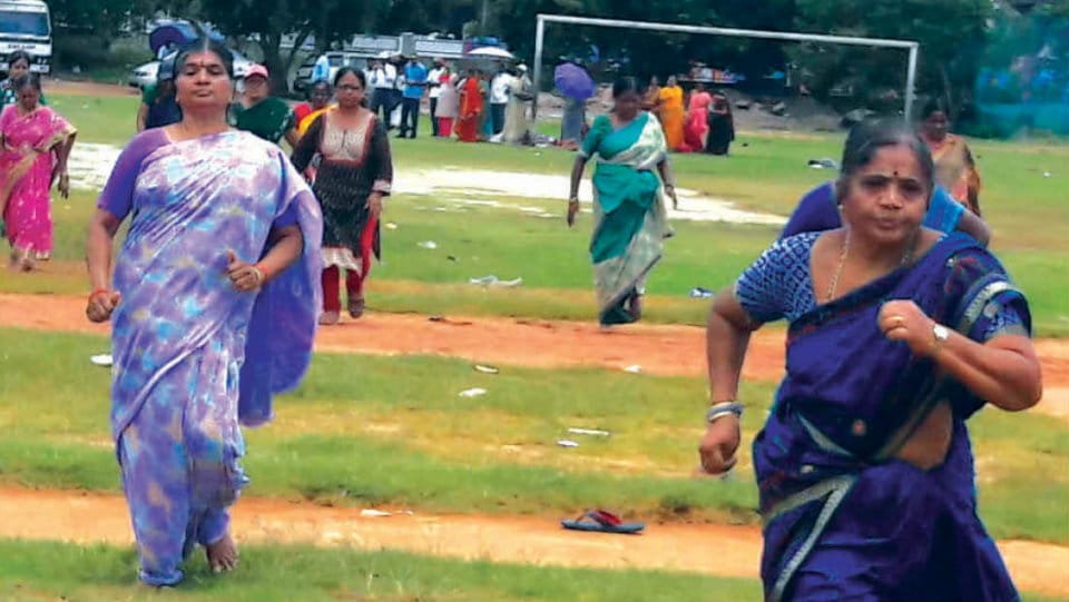 Senior citizens take part in sports and cultural meet