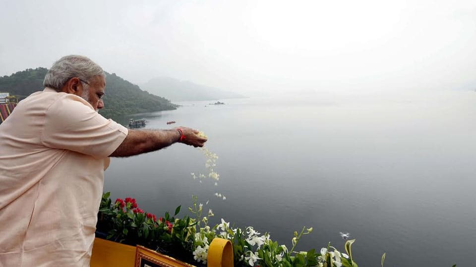 PM Modi inaugurates Sardar Sarovar Narmada Dam