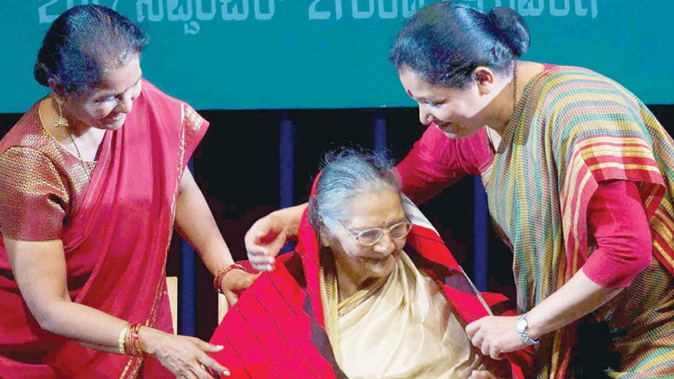 Women Activist feted at Navaratri Rangothsava