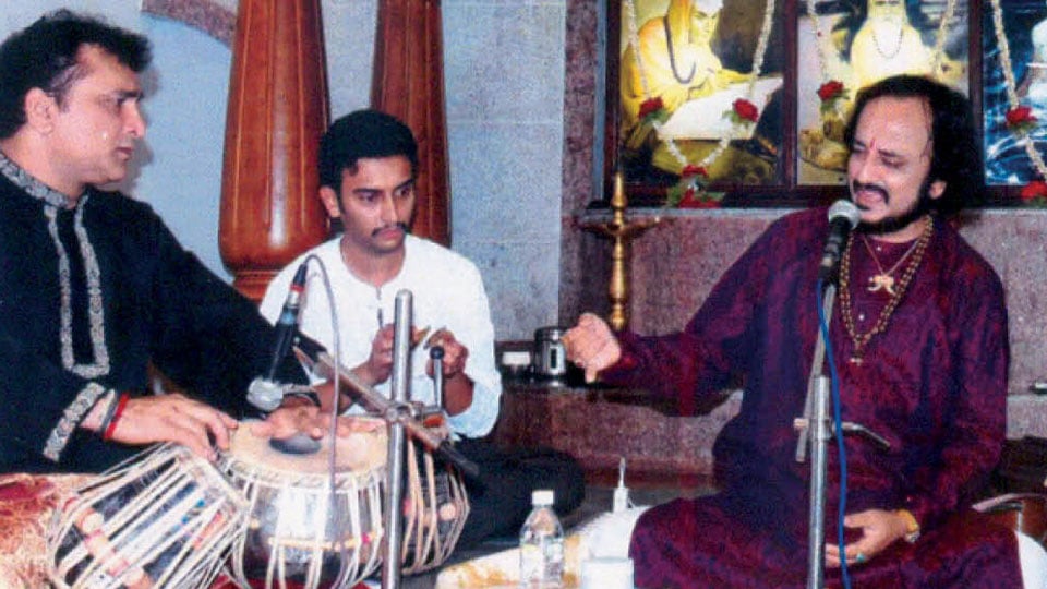 Vid. Kaivalya Kumar performs at Suttur