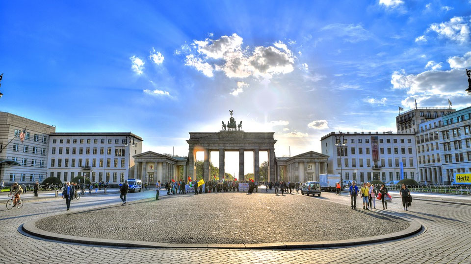 Gone Away: To Germany & Austria – 3: A Day Out looking at Down Town Berlin