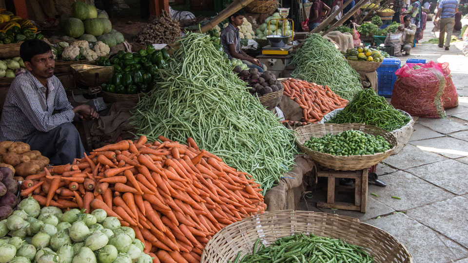 Rain effect: Vegetable prices soar in city