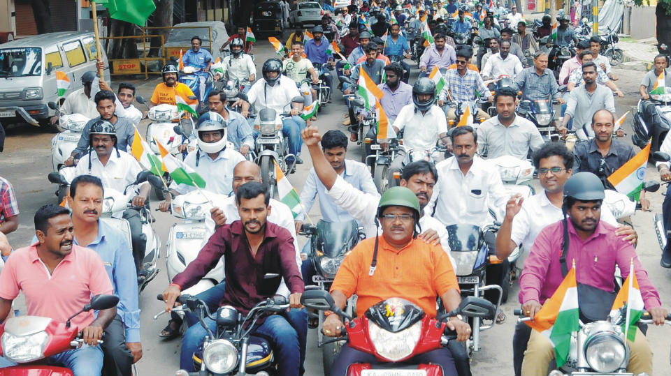Bike rally to boycott Chinese products taken out in city