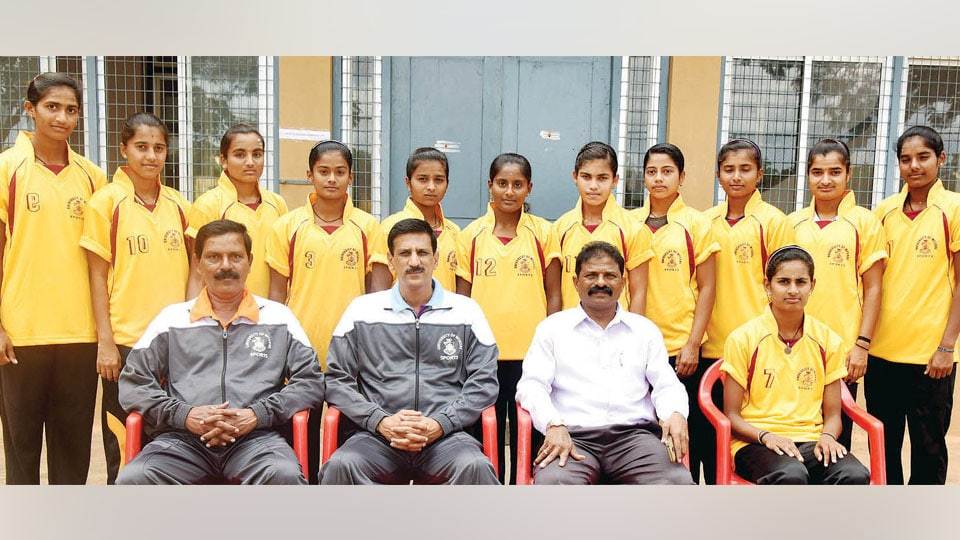 Mysore Varsity Women’s Kho Kho team