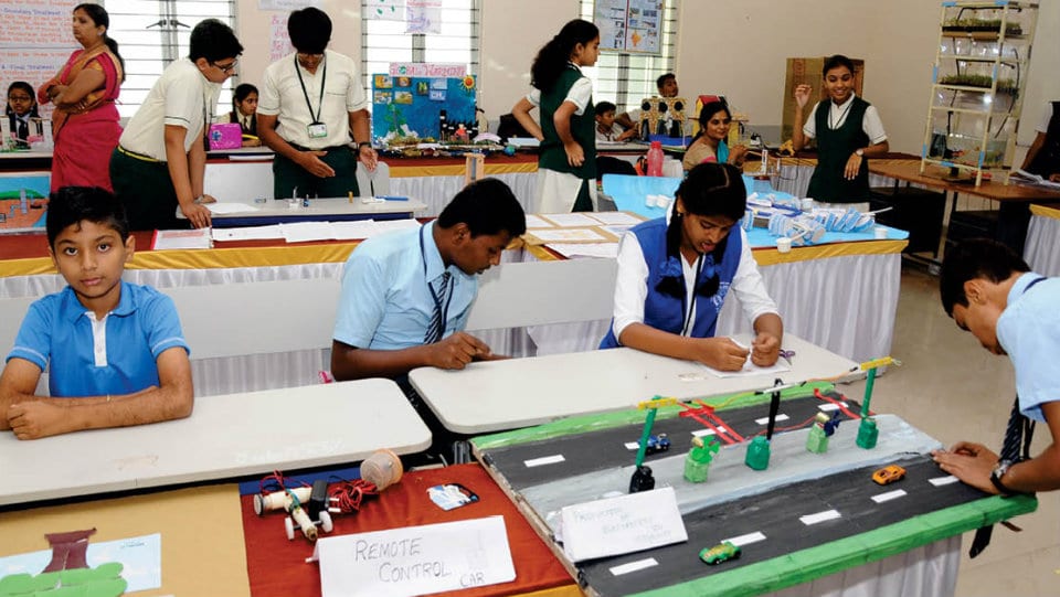 Technical Sessions mark second day of Children’s Science Meet