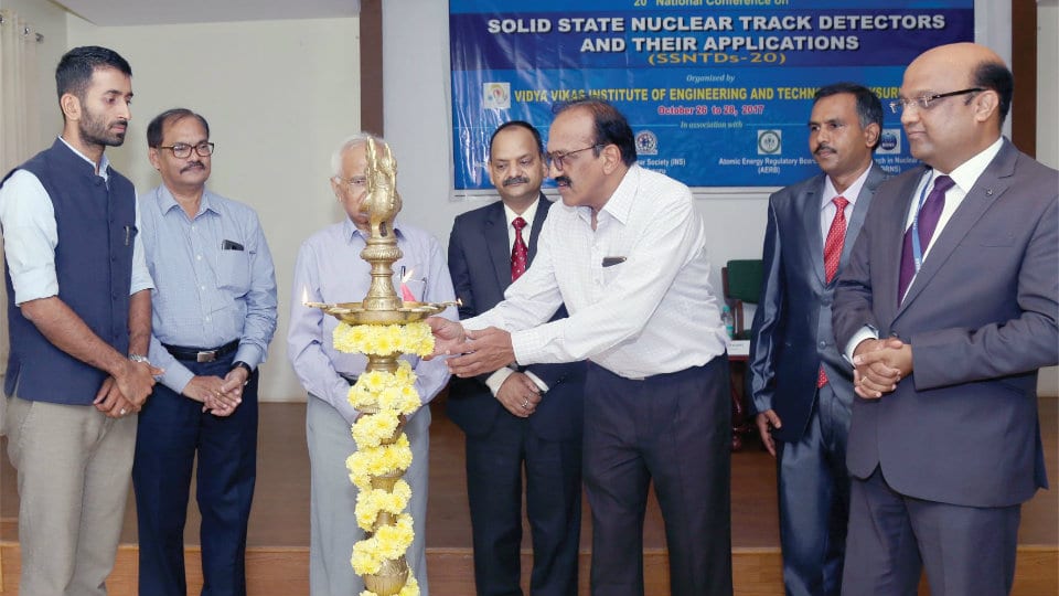 Natl. Conference on ‘Solid State Nuclear Track Detectors’ held in city