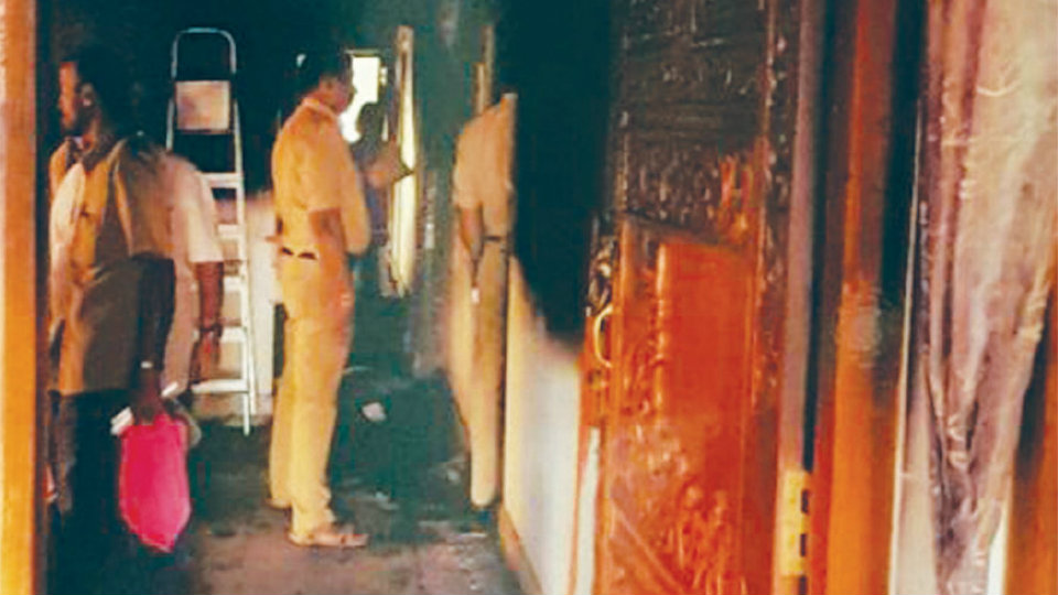 Reputed gynaecologist Dr. Gowramma’s house set on fire at Gonikoppal