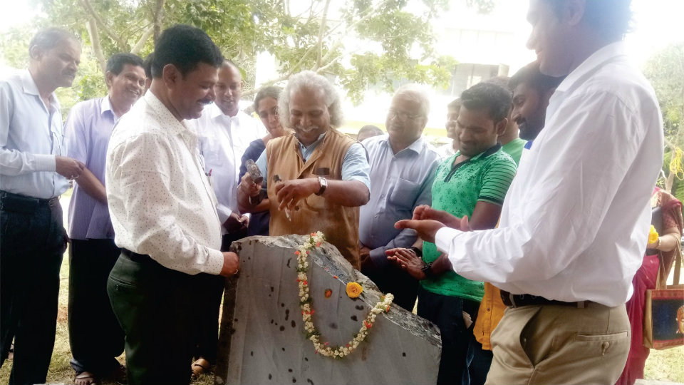 Sculptors’ Camp begins at University of Mysore