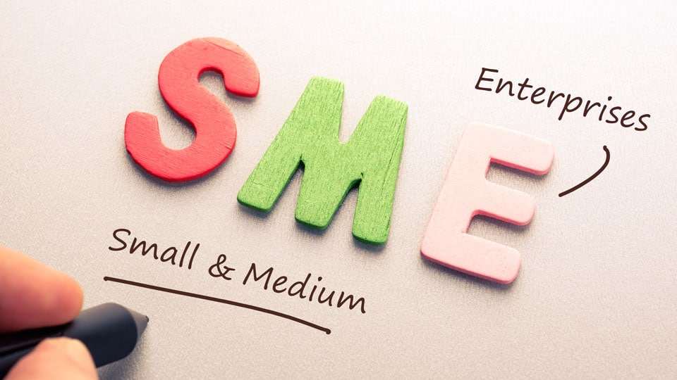 Calling SME entrepreneurs to display products at Investors Summit in B’luru
