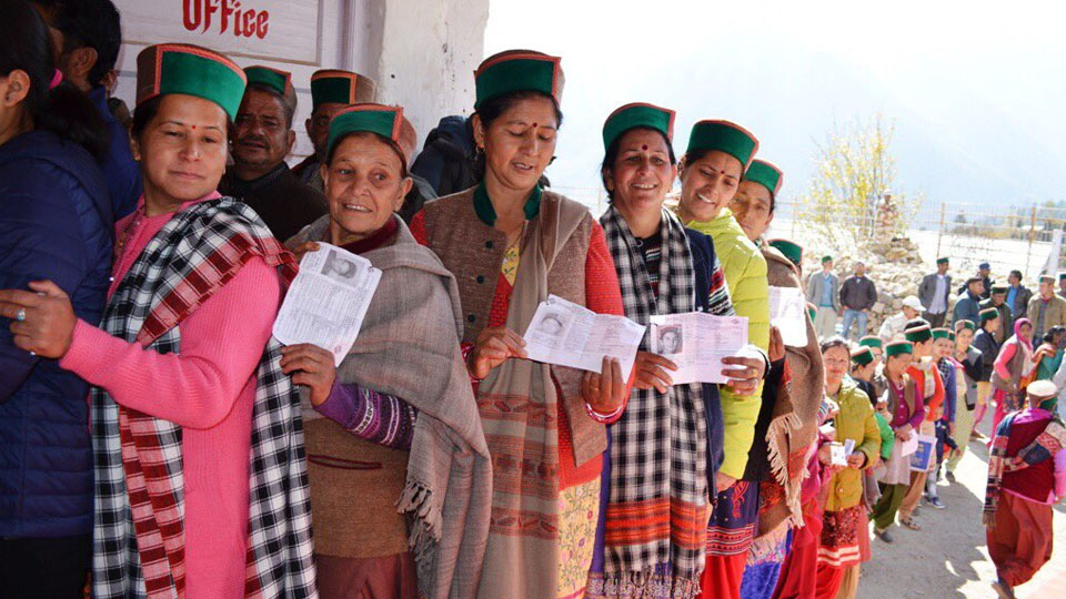 Himachal: Polling begins