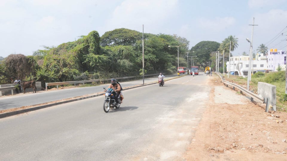 Hunsur Road near Paduvarahalli opens to traffic after 2 months