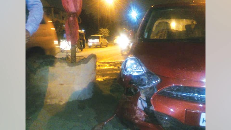 Car rams into cement pipe at Jayanagar in city