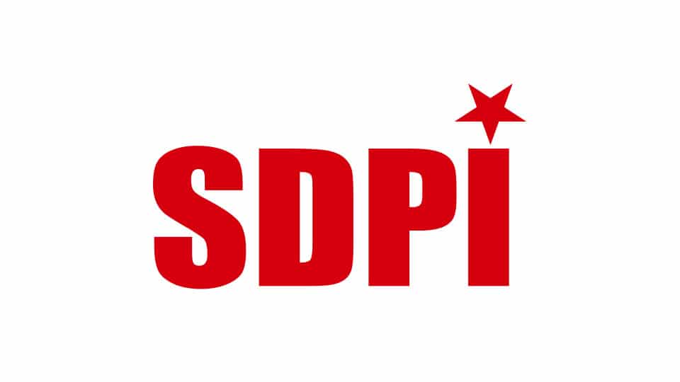 SDPI stages protest against Pratap Simha