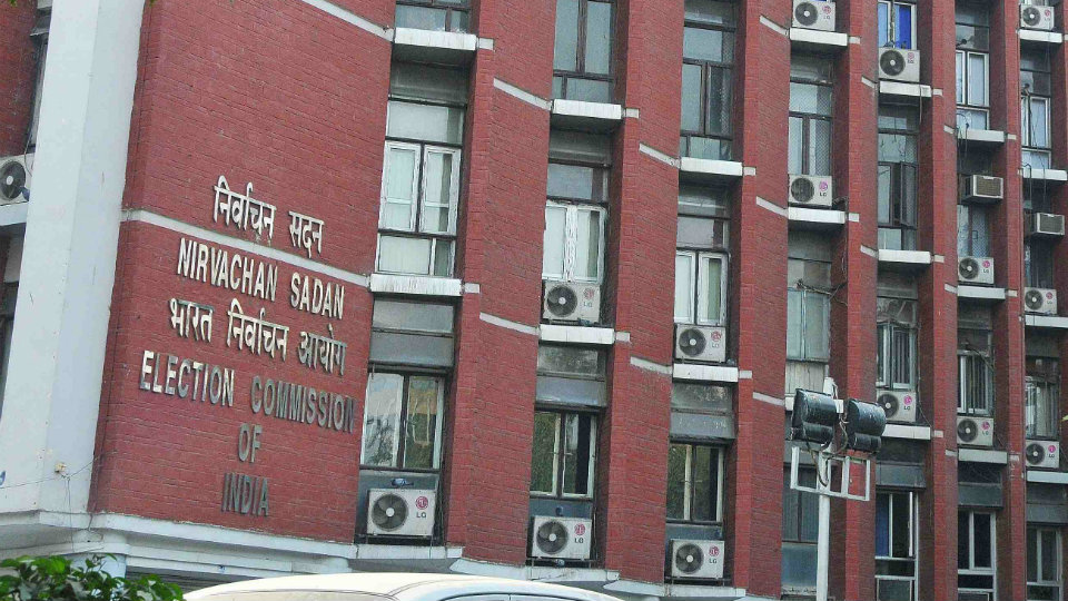 Ahead of polls, ECI directs Government to effect transfers