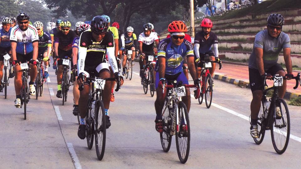 Cycling Race and Jatha in city on Jan.6