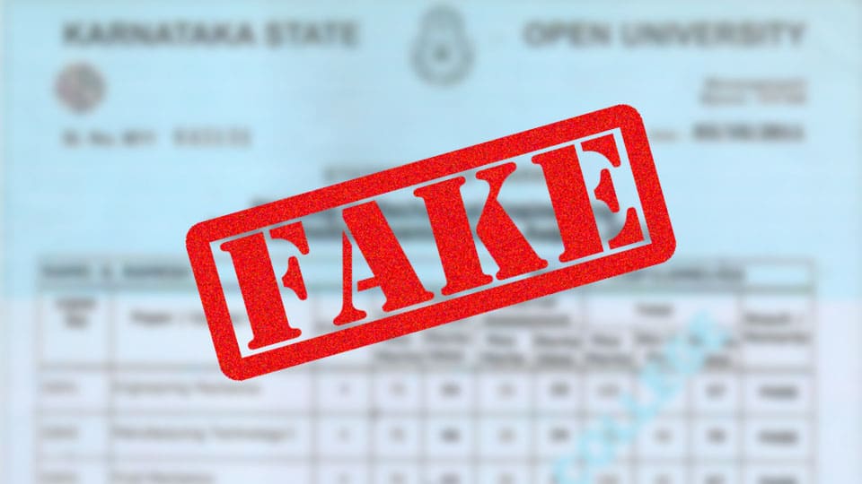 City Police stop suspected fake University from conferring fake doctorates