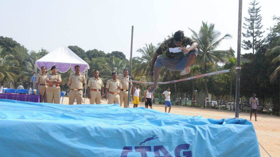 Physical Fitness test for recruitment of Excise Guards begins