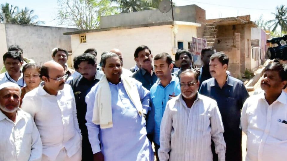 CM Siddharamaiah pays surprise visit to Bharathnagar